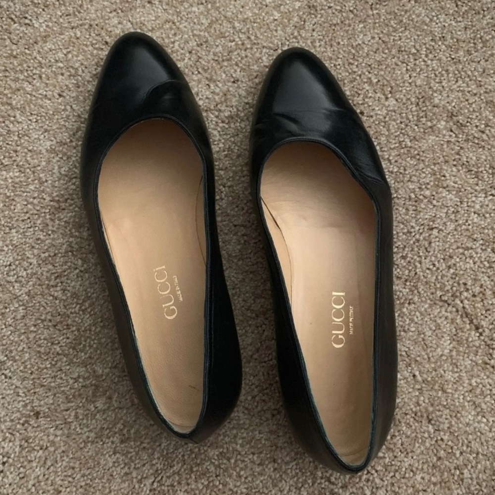 Gucci black flats